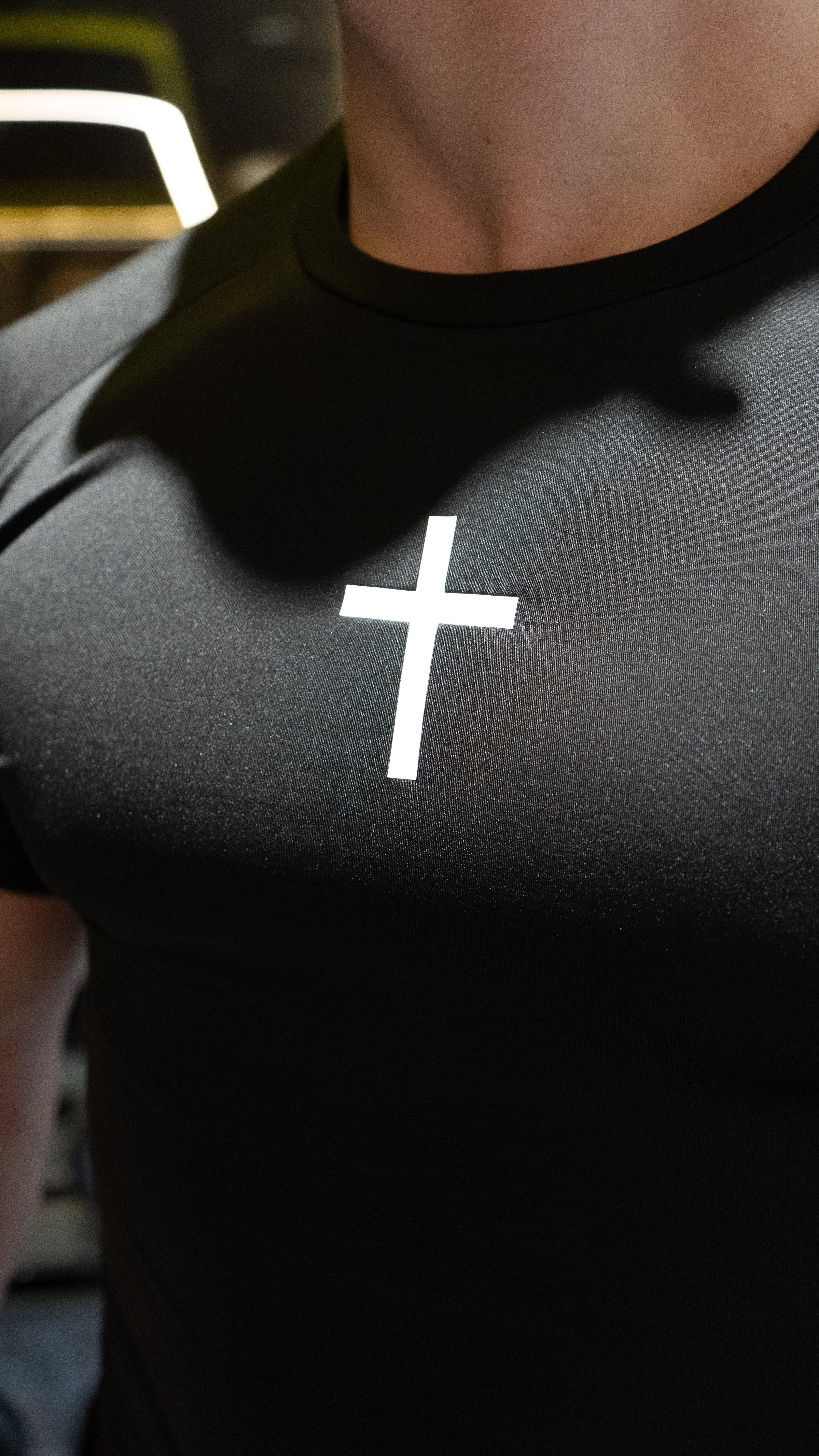 Cross Short Sleeve Compression - Black